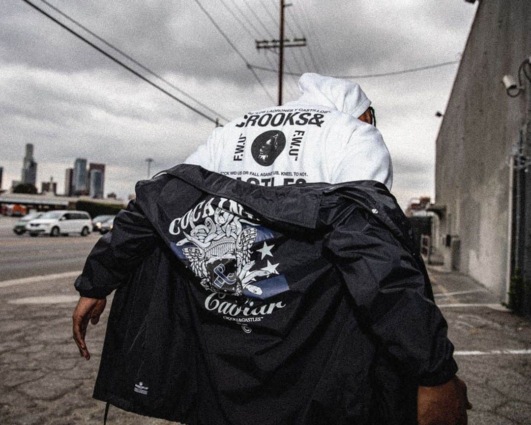 Crooks & Castlesのインスタグラム：「⛓️EVERY CROOK HAS HIS CASTLE ⛓️⁠ ⁠ #crooksncastles #streetwear #mensfashion」