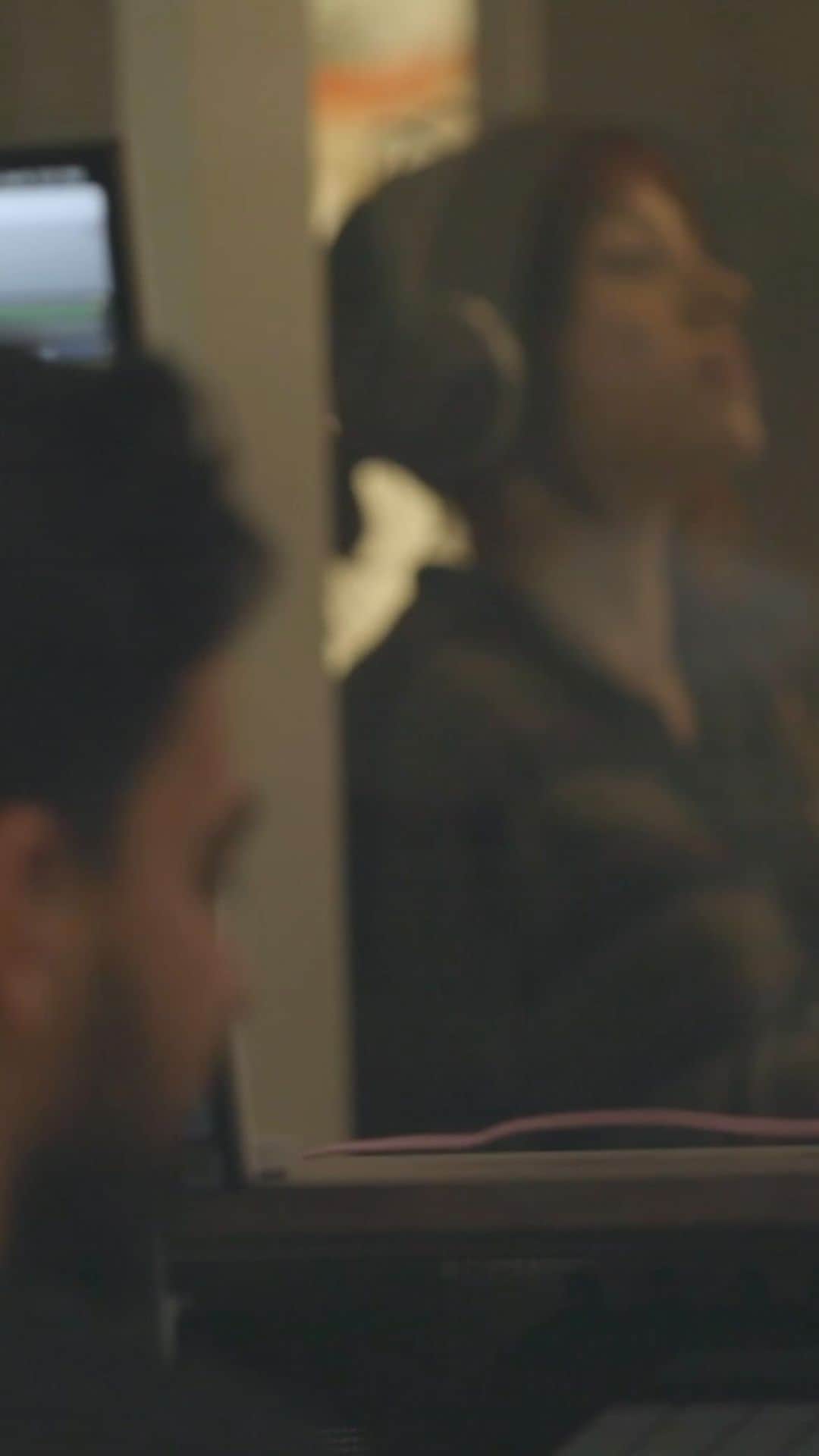 マイク・シノダのインスタグラム：「In My Head - Inside the Studio Pt. 2 out now. Watch the full episode on YT.」