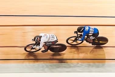 太田りゆさんのインスタグラム写真 - (太田りゆInstagram)「・ かっこよくて美しいスポーツ 素敵な写真ありがとう🌹*° 📸@mfenno29   #trackcycling #trackcyclist #cycling #cyclist #cyclingphotos #sprint #sport #athlete #japan  #自転車 #自転車競技 #サイクリング #スポーツ」3月26日 10時46分 - riyuponpon