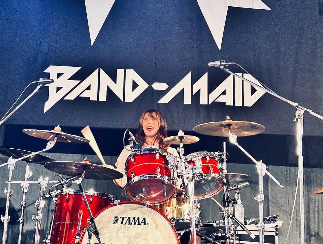 BAND-MAIDさんのインスタグラム写真 - (BAND-MAIDInstagram)「[BAND-MAID 10TH ANNIV. TOUR] day3  FUKUOKA Thank you all for coming today! Please tweet your feedback with #bandmaid The next show is on April 21 in Kobe #bandmaid #福岡」3月26日 20時00分 - bandmaid.jp