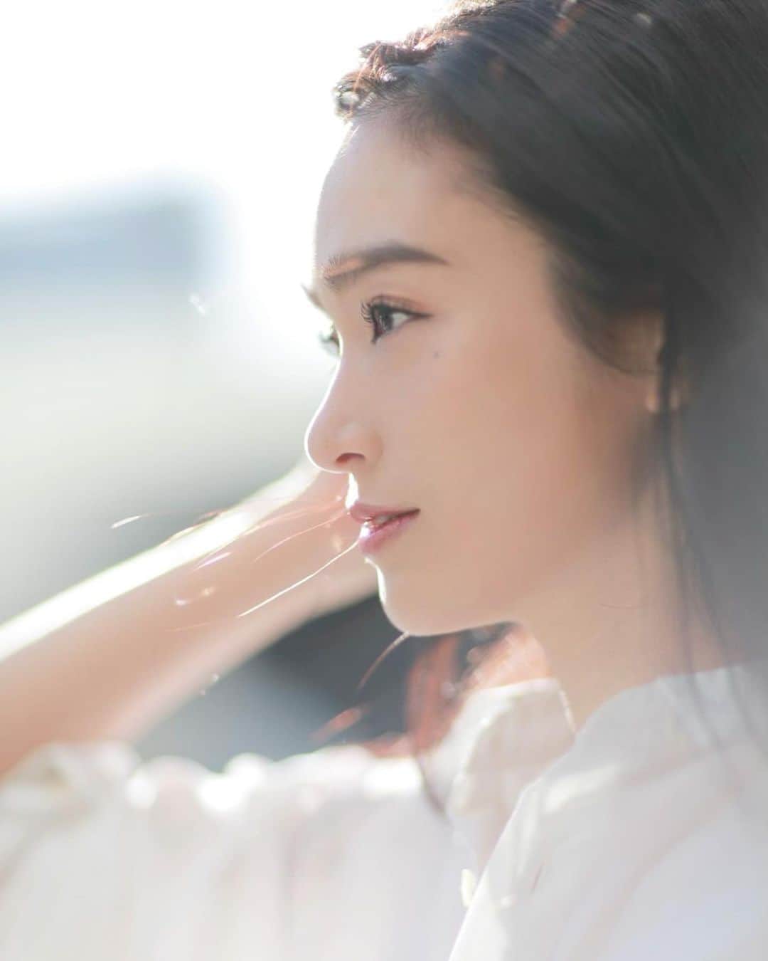 太田麻美のインスタグラム：「【ご報告】  2023 全日本スーパーフォーミュラ選手権に参戦する 14号車docomo business ROOKIE 『ルーキープリティ』を務めさせていただきます✨ 初めてのスーパーフォーミュラとなりますが、 憧れるチームの一員として活動出来る事をとても光栄に思います✨ 今シーズンは、GAZOO Ladyとしてスーパーフォーミュラも盛り上げていけるよう精一杯頑張ります✨  皆さん一緒に 14号車docomo business ROOKIEへ熱い応援を宜しくお願い致します🏁❤️🖤  ■チーム名：docomo business ROOKIE ■Car No.：14 ■Driver：大嶋 和也選手 ■監督：石浦 宏明監督  @rookieracing_official   @superformula_official   【docomo business様公式HP】 https://www.ntt.com/index.html  #superformula #sf #rookieracing #docomobusiness #toyota #toyotagazooracing #tgr #racequeen #rq #スーパーフォーミュラ #ルーキーレーシング #トヨタ #レースクイーン」