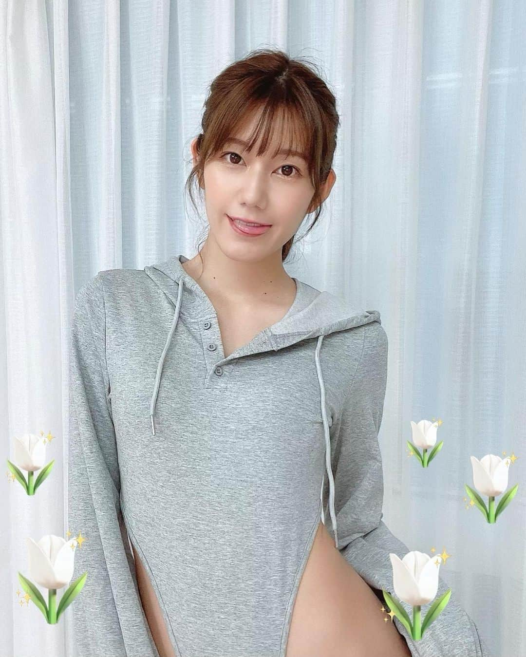 八反美咲さんのインスタグラム写真 - (八反美咲Instagram)「ハイレグ好き？🤭  #美脚マイスターっちゃん #ミス週刊実話 #ハイレグ ##shien #shien購入品 #美脚 #ボディメイク #ダイエット #japanesegirl #インスタグラビア  #다이어트 #몸짱 #몸매관리」3月26日 11時43分 - misaki_hattan