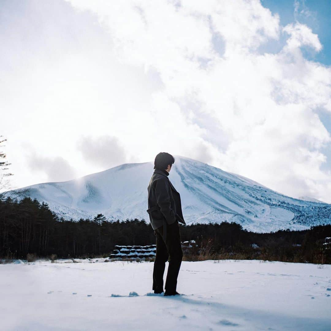 Naokoのインスタグラム：「winter.. @shintaroikeda_tokyo  * どっぷり雨の週末。 といっても私と娘は1ヶ月の春休み🌸 さて、後半はどう過ごそうかな。」