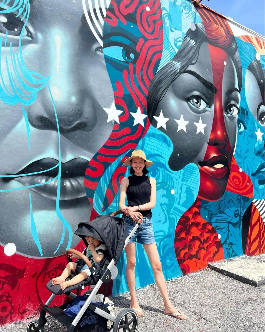 大出千尋のインスタグラム：「📍Wynwood Walls in Miami . . #wynwoodwalls#miamiartwork#art #ウィンウッドウォール#マイアミ#アート」