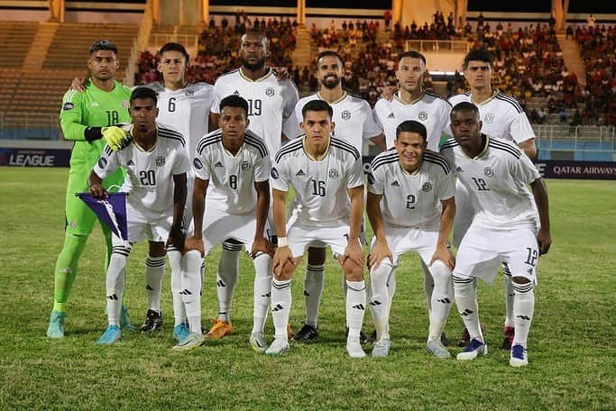 オスカル・デュアルテさんのインスタグラム写真 - (オスカル・デュアルテInstagram)「Qué gran trabajo del EQUIPO 👏🏼👏🏼  #añitamikilona 🇨🇷  @fedefutbolcrc」3月26日 13時08分 - oduarte06