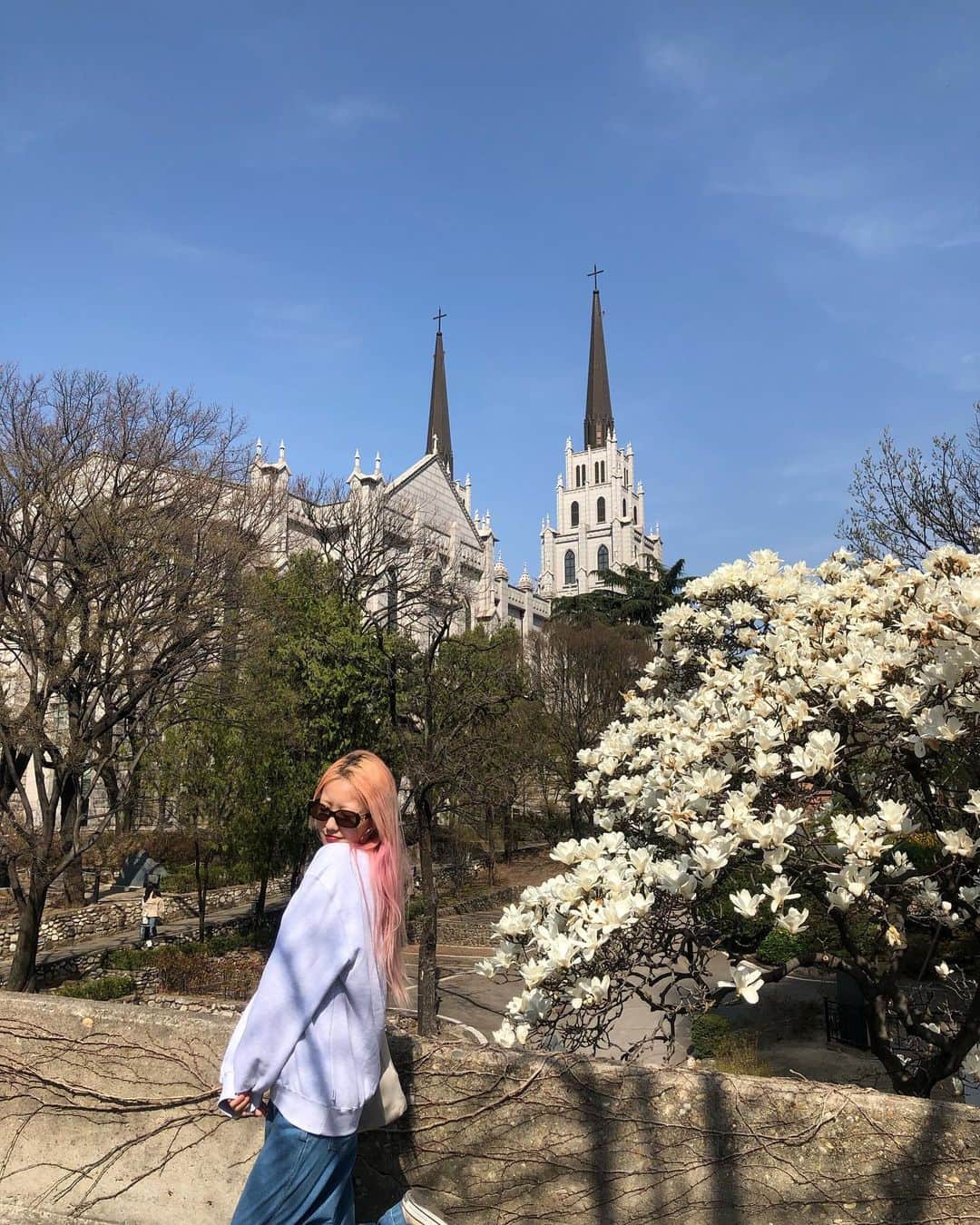 小林レイミのインスタグラム：「@whiteyen.a 🤍🏰」