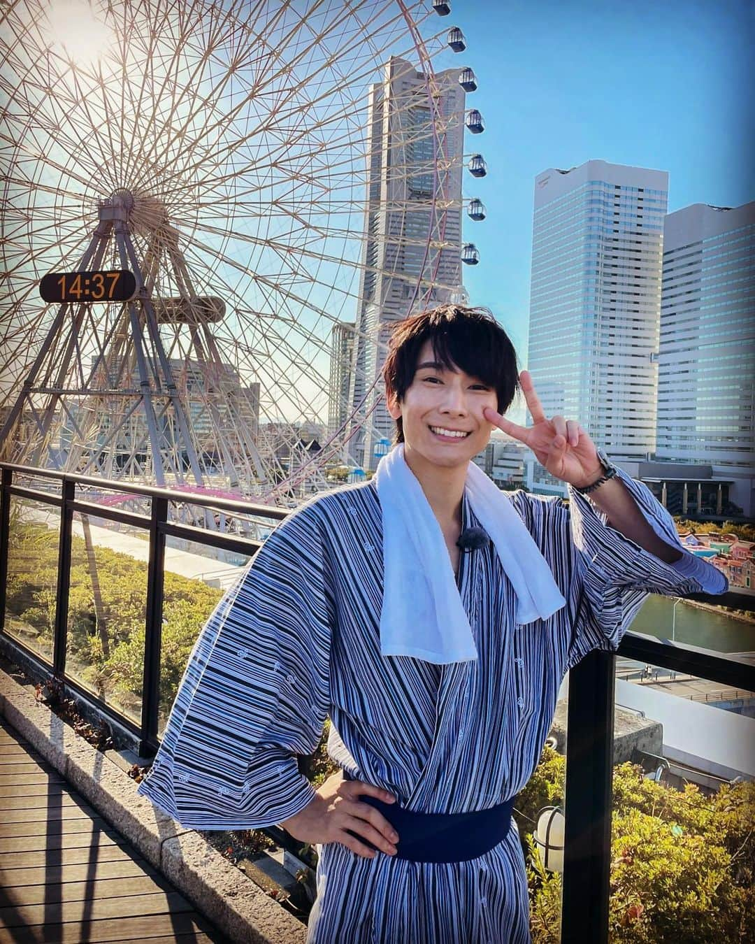 朝田淳弥さんのインスタグラム写真 - (朝田淳弥Instagram)「１４：３７ 猫ひたロケで #万葉倶楽部 さんにお邪魔した時の写真♨️」3月26日 14時35分 - asadajunya_official