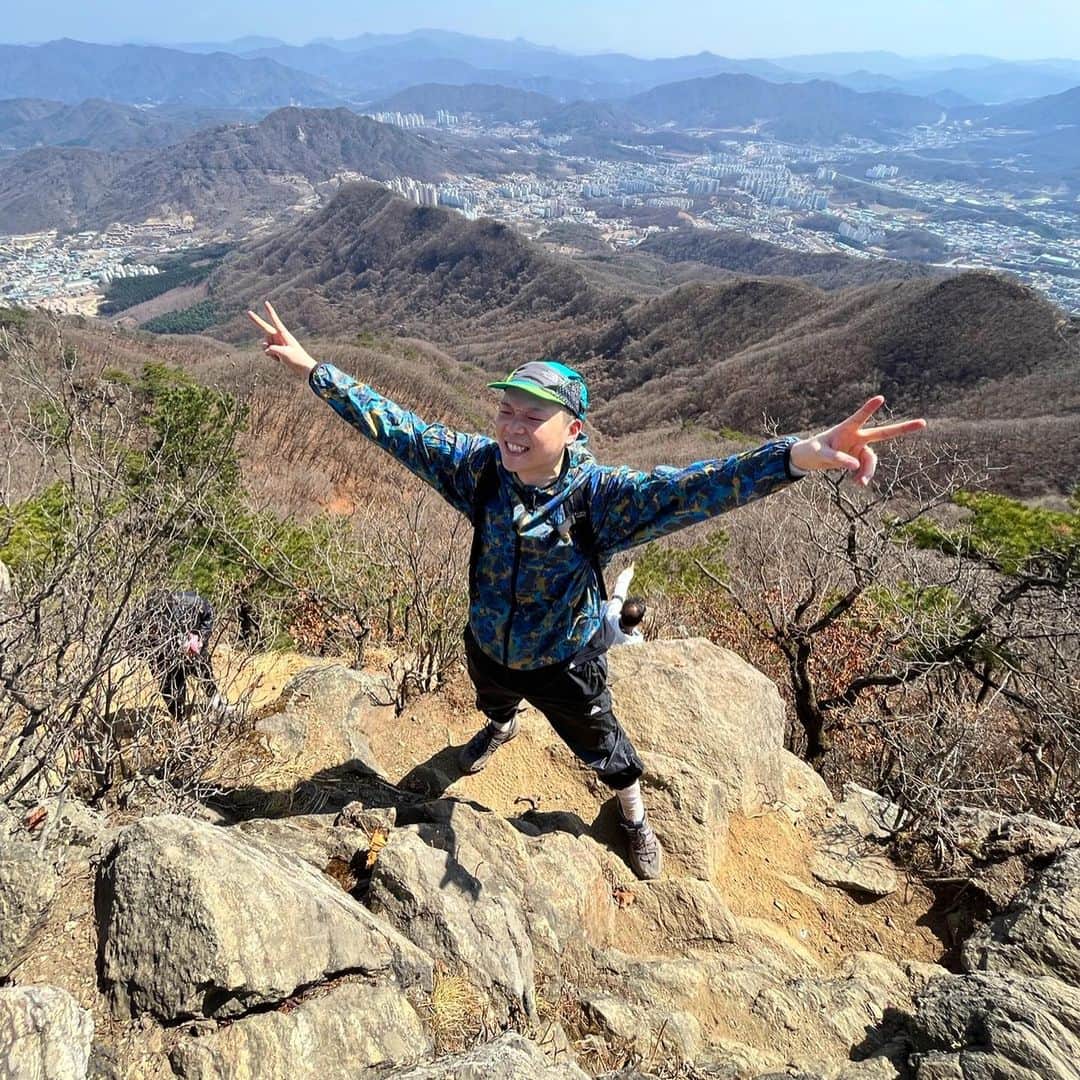 Paloaltoのインスタグラム：「나 솔직히 등산사진 피드에 올릴때 제일 기분좋음」