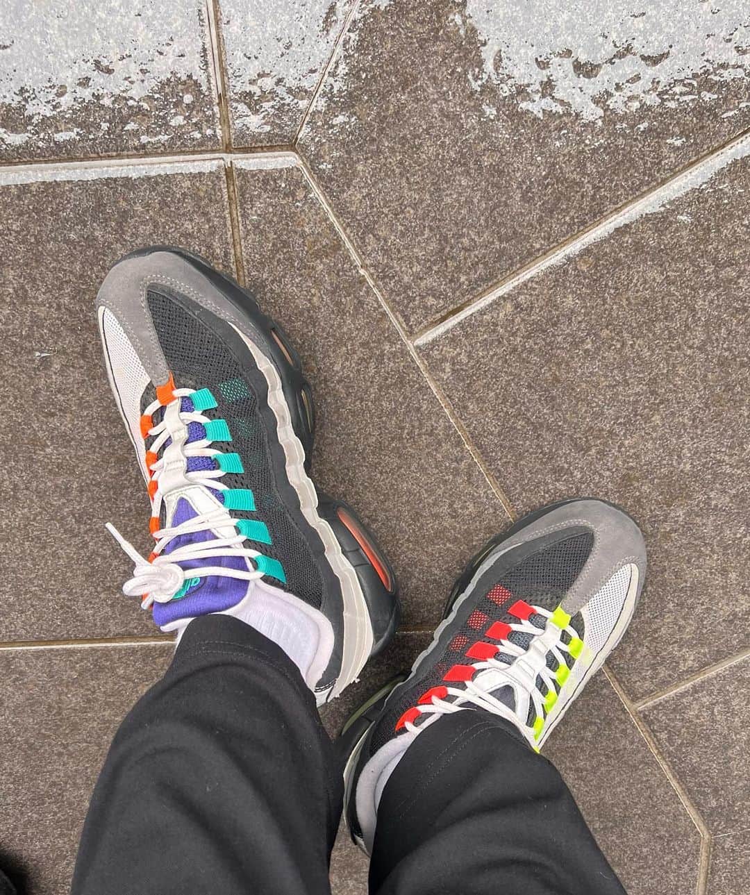 岩崎藍のインスタグラム：「. .  NIKE AIR MAX 95 OG GREEDY . air max day ✔ 3.26 . .  #airmax #airmax95 #airmax95greedy #airmaxkicks #airmaxviews #airmaxdrops #sneakers #sneakerstylejp #sneakerhead #sneakergallery #sneakerfiles #sneakersaddict #sneakerporn」