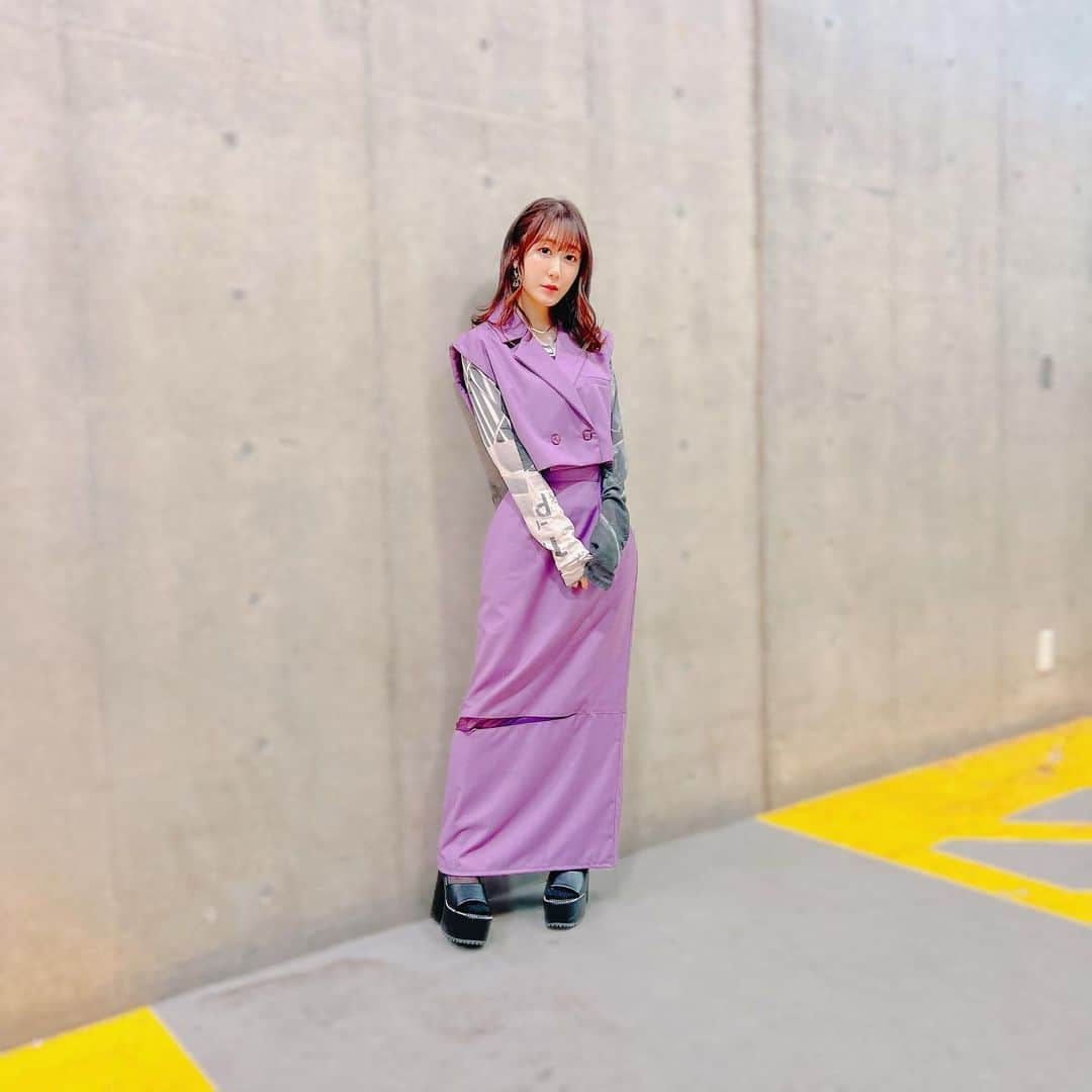 日高里菜のインスタグラム：「⁑ 『AnimeJapan2023』 2日間ありがとうございました🥰！ やっぱりお祭りみたいで楽しいな〜！！  みなさんの顔も見えたし、 声も聴けて嬉しかった〜✨✨  ステージ登壇はなかったけど 会場には関わらせてもらっている作品のものが いっぱいあってニヤニヤでした！  #AnimeJapan2023 #トモちゃんは女の子 #盾の勇者の成り上がり」