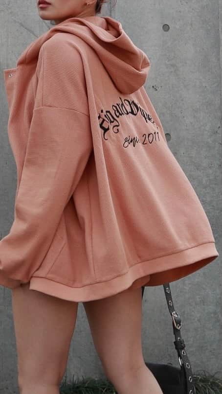 FIG&VIPERのインスタグラム：「【 🧇 】  ・ Logo waffle big hoodie ¥7,700 ・Waffle bra top ¥3,850 ・Waffle shorts ¥6,490 (tax included)  _______________________________________________  #figandviper」