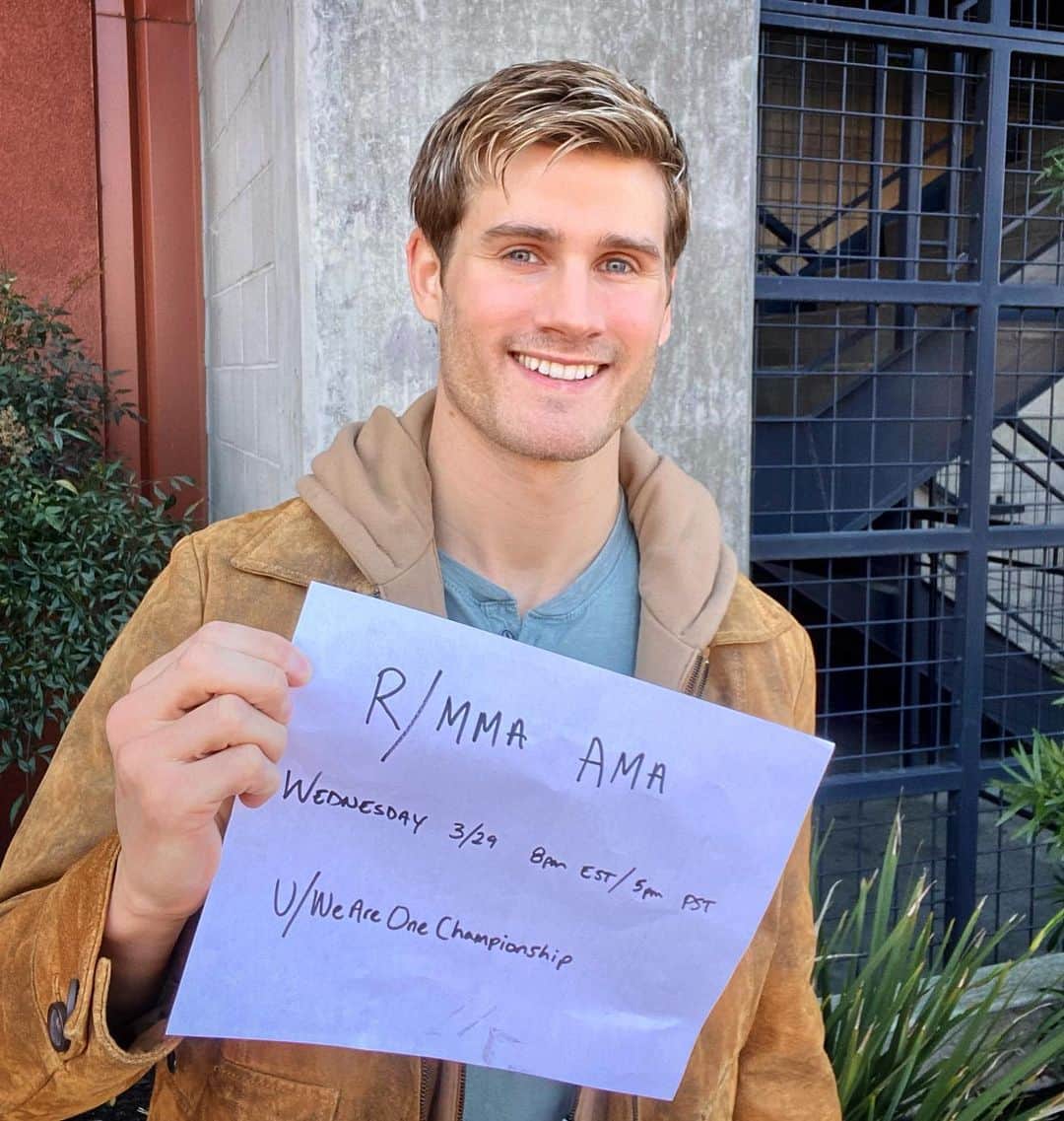 セージ・ノースカットのインスタグラム：「Hey guys! Making my return on May 5th, ONE’s US debut! AMA!」