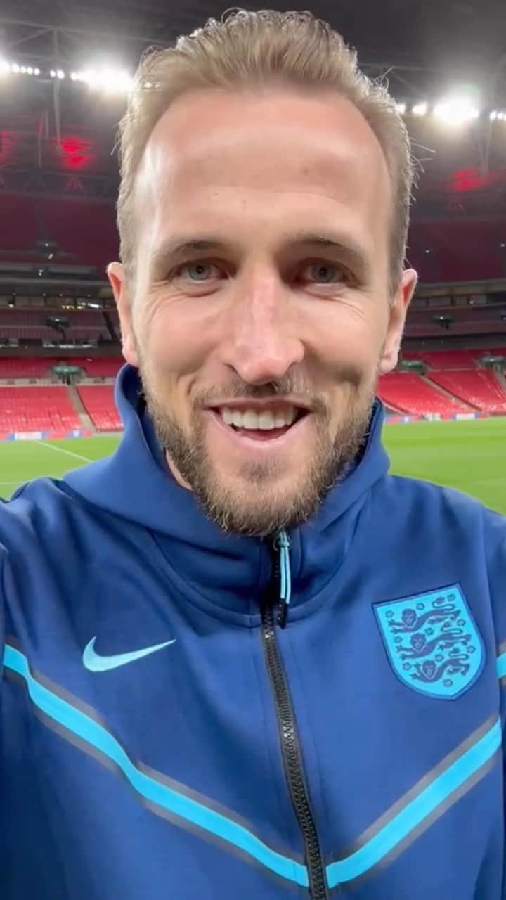 ハリー・ケインのインスタグラム：「A few words on a magical week. Thank you all for the support and messages. 🙌🦁🦁🦁」