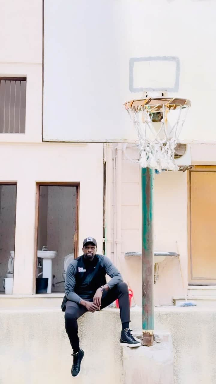 ルオル・デンのインスタグラム：「---More from my previous post--- Returning to Sacred Heart Church in Alexandria, Egypt, after more than 25 years, brings back a flood of emotions. This is where I started as an altar boy and also discovered my love for basketball. It’s a place that holds a special place in my heart and memories that I will always cherish. #nostalgia #memories #sacredgeometry heart church #basketballcourt #hometown  #funfact ⬇️ Why is it called the Sacred Heart?  In Catholic churches and homes, one of the most popular images of Jesus is the image of the Sacred Heart of Jesus. It is the image of God’s love revealed in the pierced heart of His Son. It is the symbol of a love that conquers sin and transcends death, the symbol of the One who loved us to the end.」