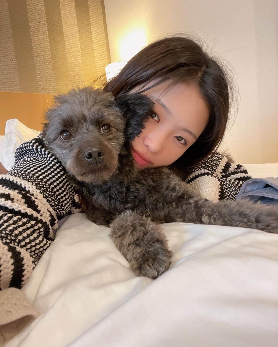 石井美音奈のインスタグラム：「今週末は23年生きてきた中で一番素敵なお金の使い方をしたよ🌸  15歳のとき出来なかった事がこうして達成出来てとても幸せだった🥰  行動するきっかけになった、恩師に心からの感謝🫧」