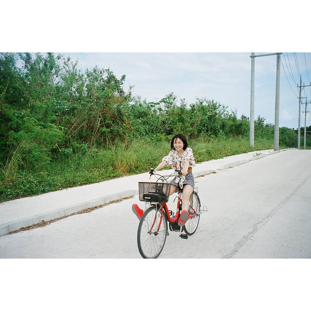 莉子さんのインスタグラム写真 - (莉子Instagram)「私のフィルムカメラで撮ったフォトエッセイ撮影期間☺︎ 思い出たち~🐋🐋🐋」3月26日 20時44分 - riko_riko1204