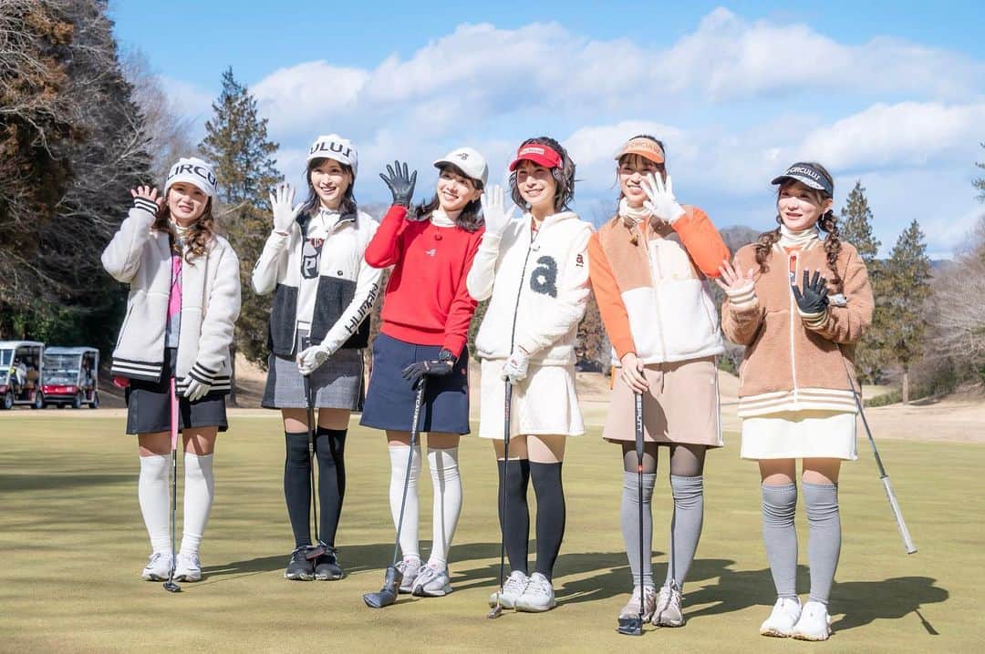 のインスタグラム：「. . 『ゴルフ女子ヒロインバトル』 本日 最終回を迎えました！ ご覧いただきありがとうございました⛳️✨  米澤有プロに ポイントや練習法を たくさん教えてもらい、 とても贅沢な時間を 過ごさせていただきました…✨  この番組を通して よりゴルフが楽しくなり、 好き度が増しました🫶♡  これからも少しずつでも 上達していけるように 励んでいきます🙌  この番組を通して関わってくださったみなさん、 ありがとうございました✨」