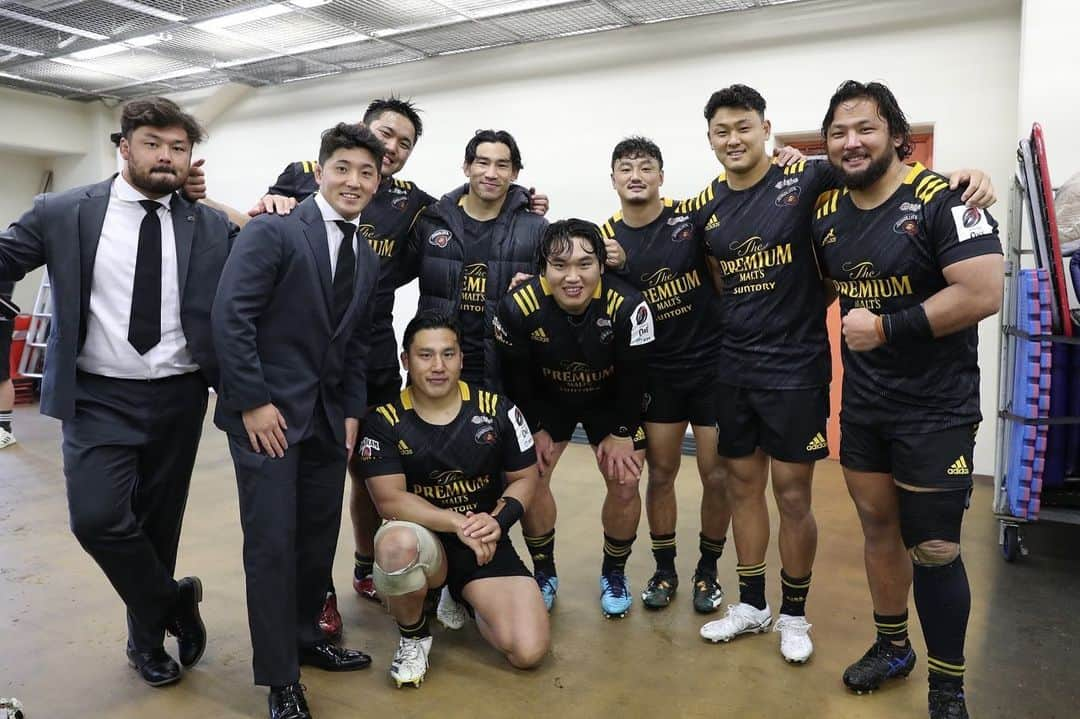 尾崎晟也のインスタグラム：「雨の中応援ありがとうございました！  ホッキー1stキャップ👏 @hosoki1   #sungoliath  #帝京」