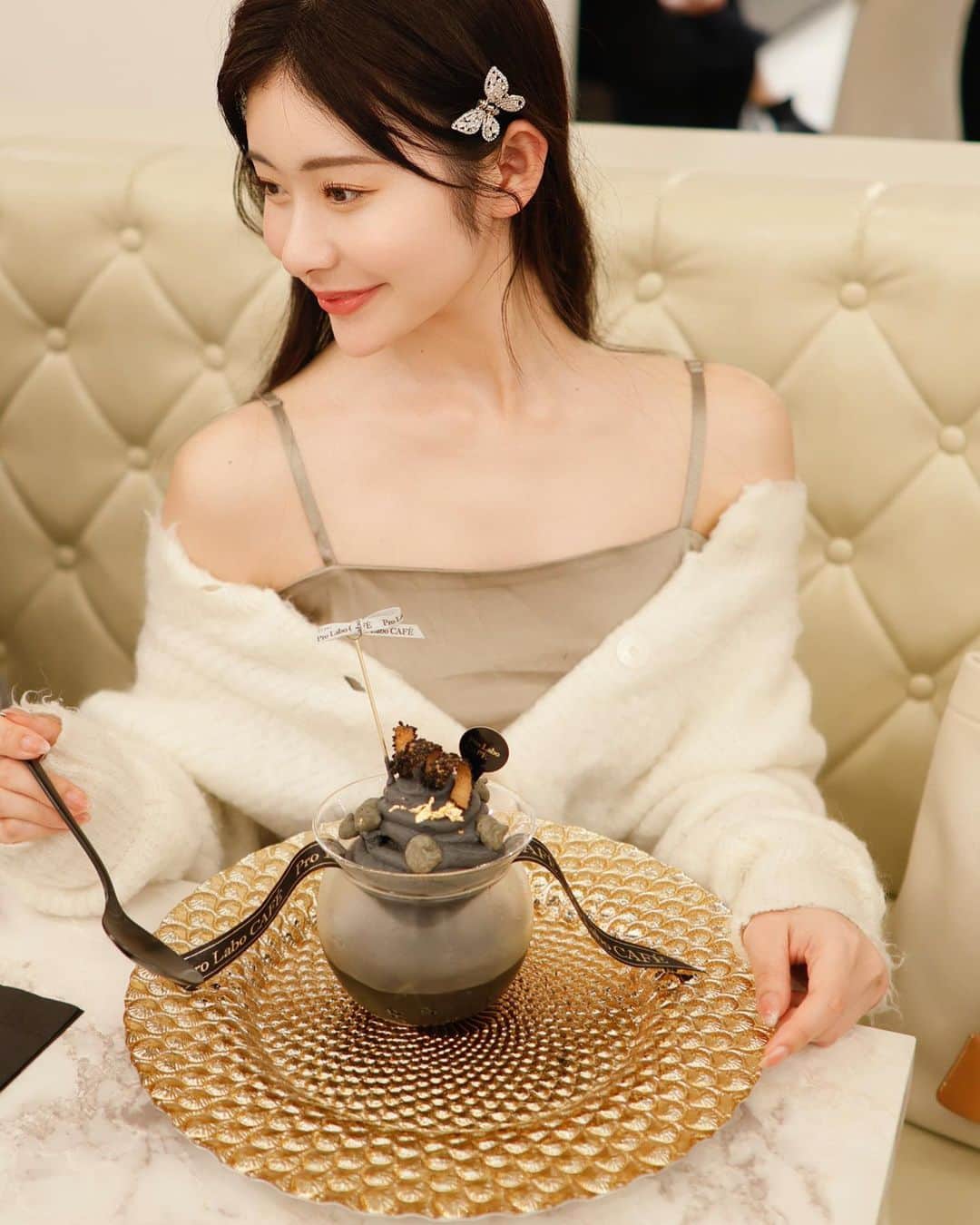 加藤美南さんのインスタグラム写真 - (加藤美南Instagram)「世界各国で展開をしているファスティングが有名なエステプロラボから今回世界初のインナービューティカフェ"PRORABO&CAFE"が4/1新宿伊勢丹交差点1階にオープンするということでレセプションパーティご招待頂きました🤍  メニューは全てギルトフリーでファスティングの準備、回復食や美腸のサポート、老化の抑制など、美と健康に興味ある方は是非おすすめです🤍  因みに私はこのカフェめっちゃ通うので普通にいるかもー！🫡笑 @prolabo_cafe   #プロラボカフェ#ギルトフリー#エステプロラボ#新宿カフェ」3月26日 22時40分 - minamikato_0115