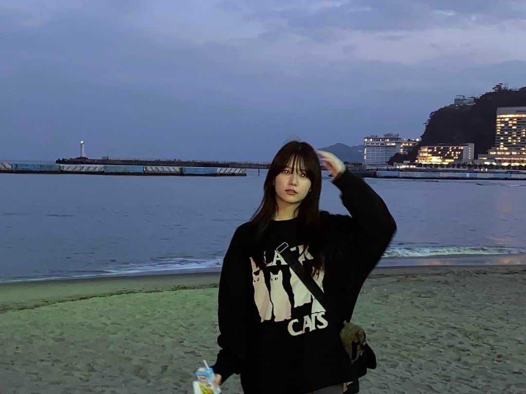 八瀬尾蘭のインスタグラム：「熱海の海」