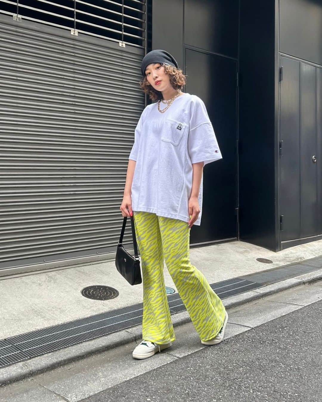 XGIRL_ootdのインスタグラム：「#xgirl_ootd @saino.46 162cm 　 X-girl HARAJUKU STAFF 　 ------------------------------------ ▪️X-girl × Champion  REVERSE WEAVE®︎ POCKET S/S TEE ￥7,700(税込) ▪️ZEBRA PATTERN FLARE PANTS ￥12,100(税込) ▪️3WAY KNIT CAP ￥5,500(税込) ------------------------------------ 　 #xgirl #xgirljp #エックスガール #ストリートコーデ #ストリート系女子 #ストリート女子 #ストリートファッション #champion #championreverseweave #reverseweave #チャンピオン #チャンピオンリバースウィーブ #リバースウィーブ」