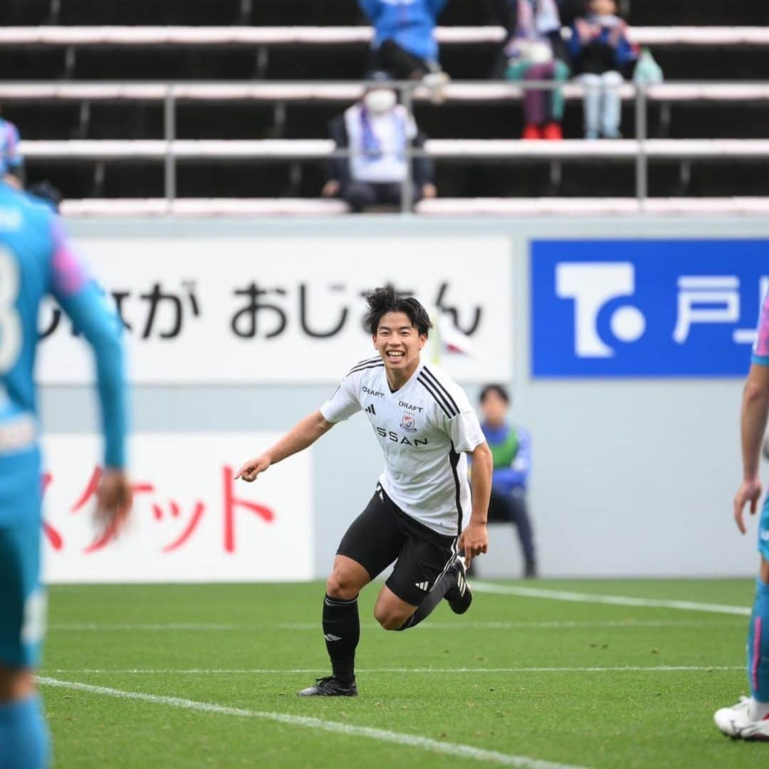 吉尾海夏さんのインスタグラム写真 - (吉尾海夏Instagram)「こっから🔥🔥🔥  #fmarinos  #マリノス  #jリーグ」3月26日 23時12分 - kaina.yoshio