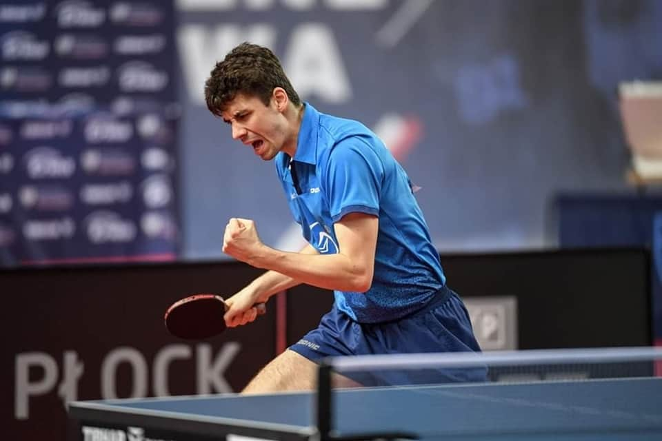 ヤクブ・ディヤスのインスタグラム：「2018 🏆 2020 🏆 2022 🏆 2023 🏆  Czwarte Mistrzostwo Polski stało się faktem ❤️  📷 Bogdan Pasek  @donictabletennis  @dekorglass  @polski_ts   #donicfamily #createsuccess #polishchampion #happy #gold #goldmedal #goodfeeling #dekorglass #działdowo #pzts #enea #victory #sport #tabletennis #pingpong #tabletennisplayer #goodmood」