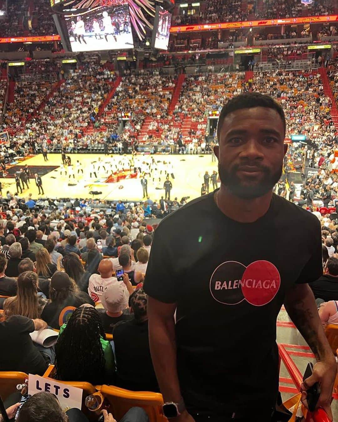 オーレリアン・シェジュのインスタグラム：「Thanks to @nbaeurope for the amazing time at the last night game #miami #miamiheat #brooklynnets @nba 🏀🏀🏀」