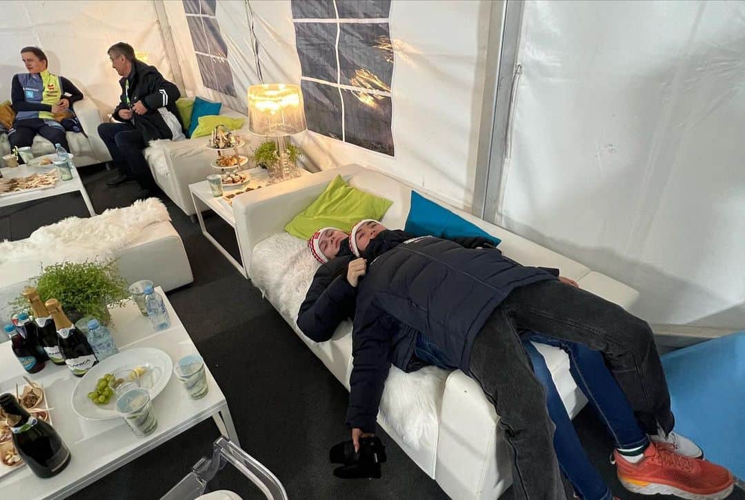 マーレン・ルンビさんのインスタグラム写真 - (マーレン・ルンビInstagram)「Dett var dett😮‍💨Ble noen fine øyeblikk i år også. Takk til alle som har heiet på oss gjennom denne sesongen. Må si jeg gleder meg enda mer til neste sesong allerede☺️」3月27日 2時16分 - marenlundby