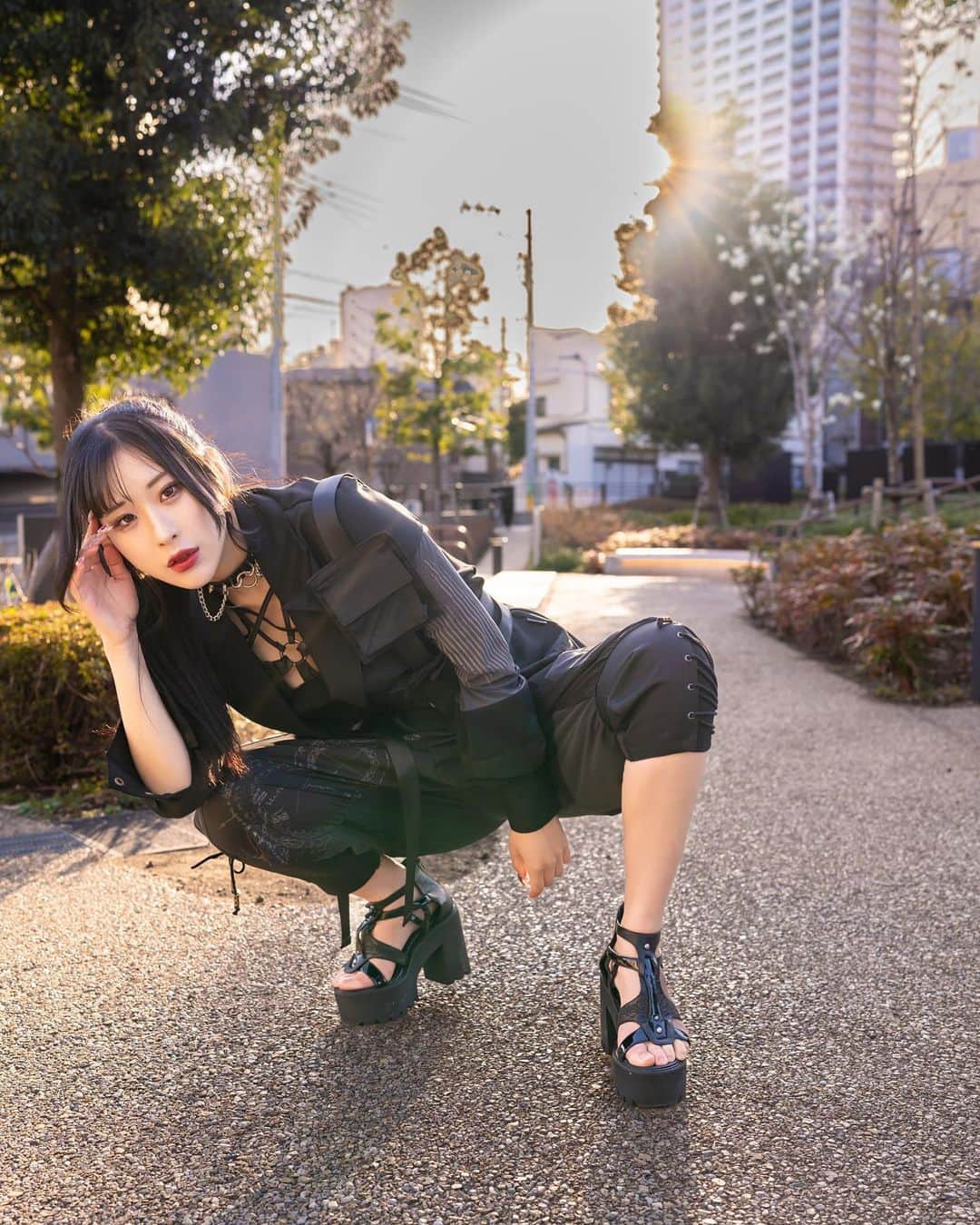 花宮いのりさんのインスタグラム写真 - (花宮いのりInstagram)「OZZONJAPAN 春コンテに続き夏の新作モデルさせて頂きました♟  @ozzonjapan    #ozz  #ozzonjapan   #fashion   #japanesegirl   #japanese   #japanesefashion   #sibuya #modelcitizenmag  #portrait  #portraitphotography  #portrait_shots  #portraitvision_  #portrait_star  #撮影会モデル #いのりんふぉと #コスプレ  #コスプレイヤー  #cosplay #cosplaymodel  #cosplaygirl  #anime  #animegirl  #fashion #Japan #cosplayer  #cosplaylife」3月27日 13時17分 - hanamiyainori0118_official