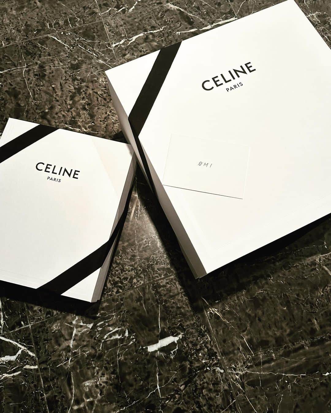 登坂広臣さんのインスタグラム写真 - (登坂広臣Instagram)「Thanks Special Gift❤︎ @celine #CELINE」3月27日 13時31分 - omi.cdl