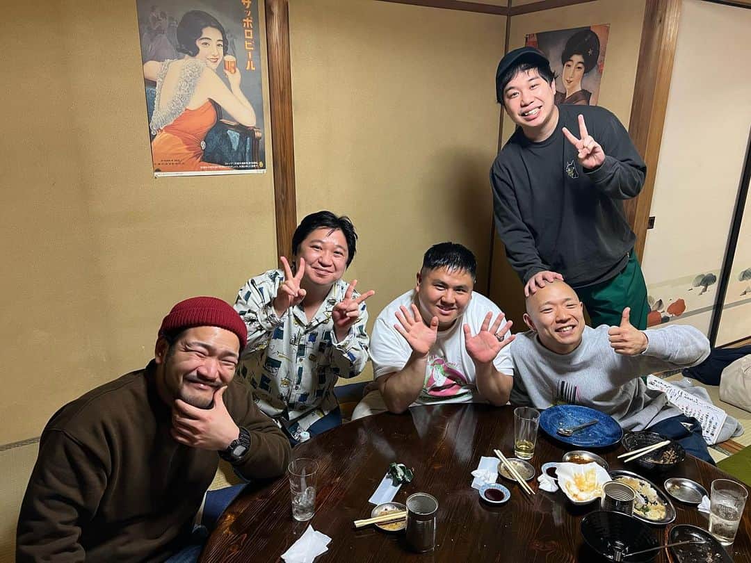 池田真一のインスタグラム：「愛してるぜ！」