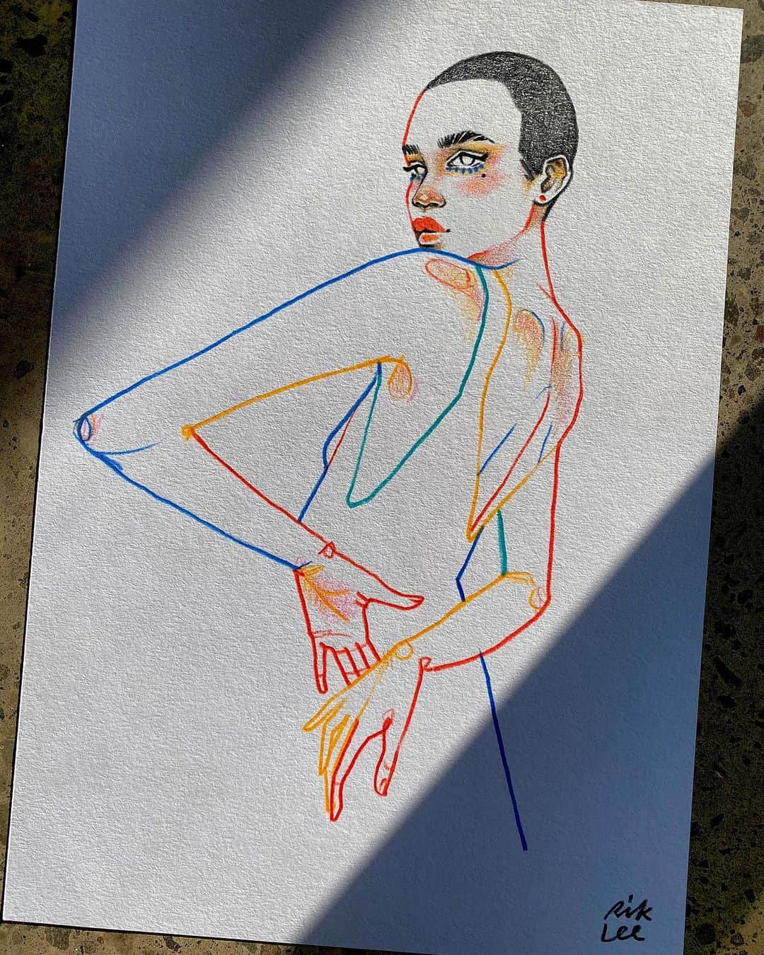 Rik Leeのインスタグラム：「Multi colored study (on a sunny day) ☀️✏️」