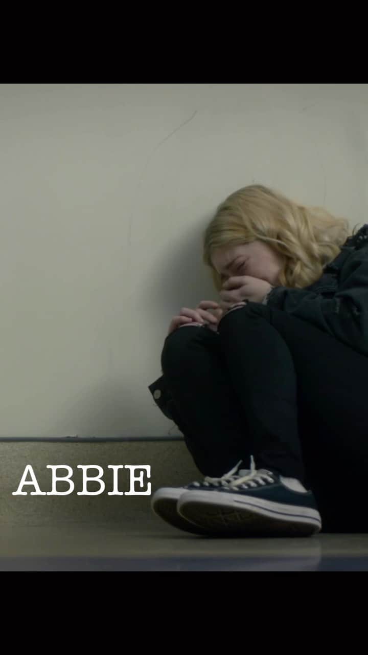 ウィロー・シールズのインスタグラム：「ABBIE | an unwavering bond with her brother Kayden, Abbie struggles with the guilt of leaving him to pursue her dreams. A driven, confident young woman, Abbie is forced to face the reality of the impact her absence has had on her brother.」