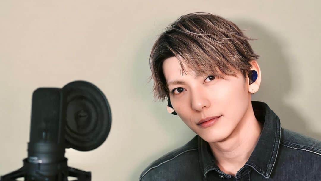 のインスタグラム：「徳永英明さんの オリオンの炎をcoverさせて頂きました。 趣味tubeで聴けるので まだの方は是非覗いてみてな！^_^ 僕の大好きな曲です！  #趣味tube #YouTube #徳永英明#オリオンの炎 #Lead#鍵本輝」