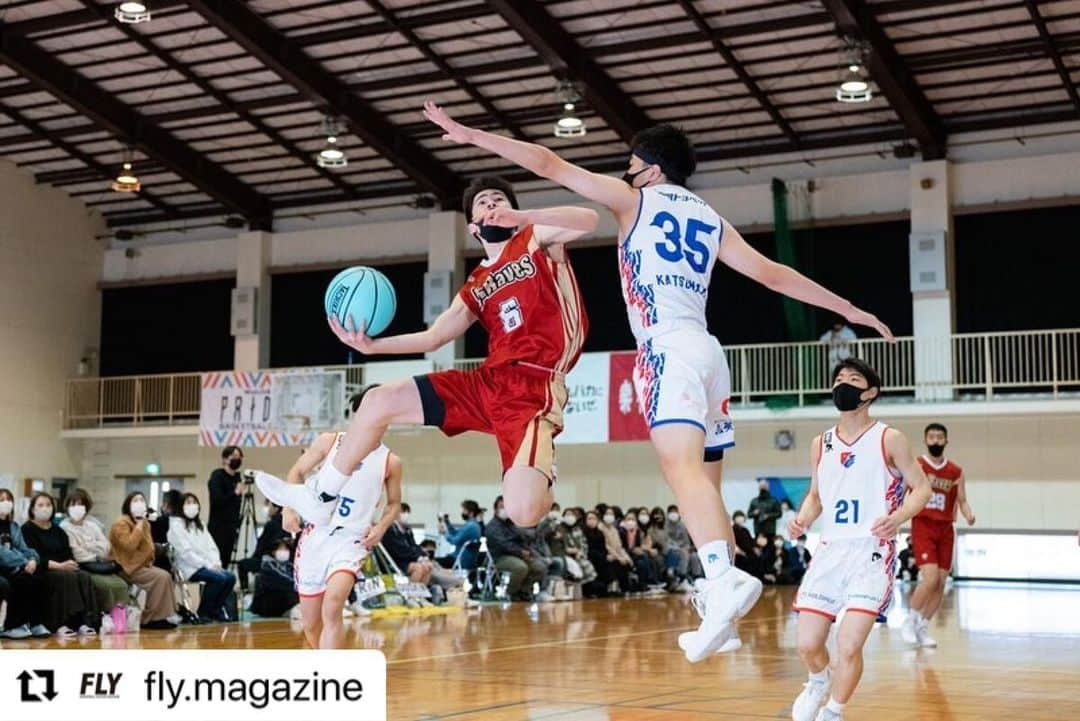 青木康平のインスタグラム：「最高の時間でした‼️次回もよろしくお願いします🙇‍♂️🙇‍♂️🙇‍♂️#Repost @fly.magazine with @use.repost ・・・ “中学3年生の最後の全国大会”を目指す。青木康平が「WATCH&C CUP」を初開催 @watchandc_official @cohey11  Text by @deejaymiko  Photo by @exbees  #WATCHANDCCUP #WATCHANDC #ライジングゼファー福岡 #BRAVES #佐賀バルーナーズ #長崎ヴェルカ #ライジングサン #BEASTY #ThreeArrows #楽縁 #BEAT #Unity #CREW #TACHIKARA #5x5 #basketball #バスケットボール #FLY #flymagazine #fly_magazine #fly_mag #fly_kicks #fly_photo」