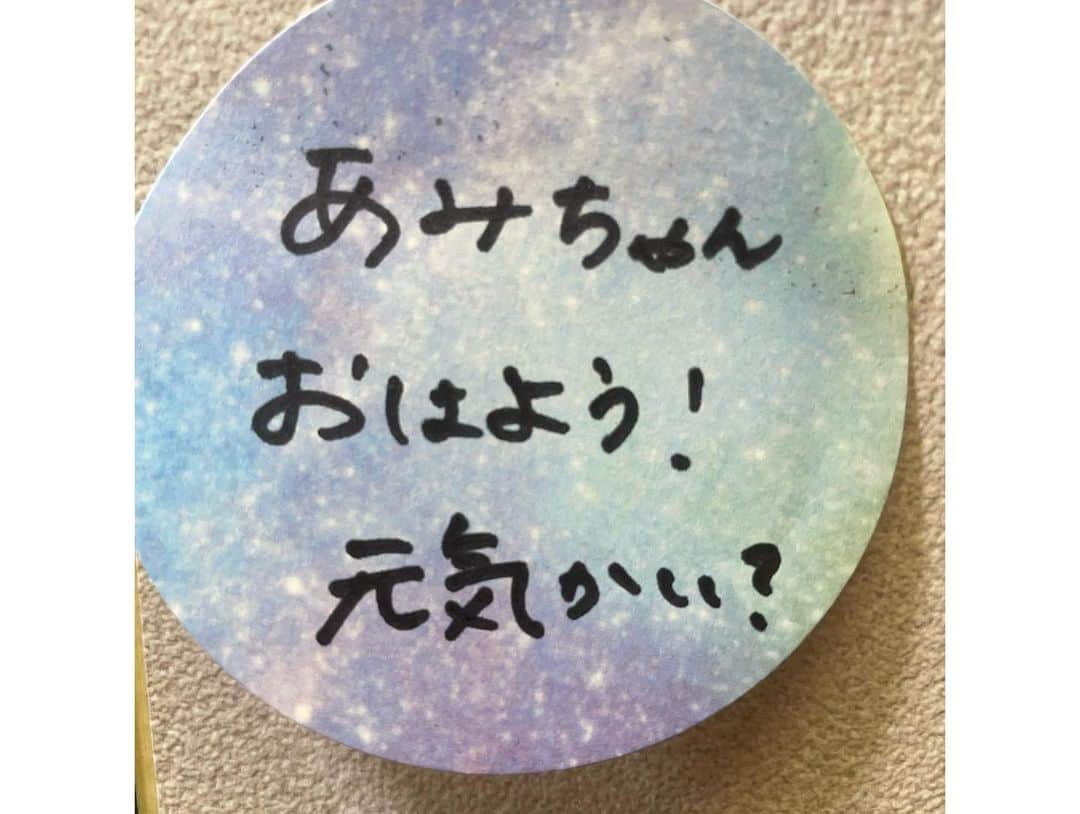 能條愛未さんのインスタグラム写真 - (能條愛未Instagram)「ミュージカル「マリー・キュリー」東京公演千秋楽を無事迎えることが出来ました。 大阪公演まで二週間ほど空いてしまうのでなんだかソワソワしてしまいますが、、、 本番の中で得たものや感覚をしっかり大阪で活かせるように。頑張ります。  #マリーキュリー #アンダーク女子工員達 #あみちゃん髭渡す← #人生でもう二度と言われることないであろう言葉過ぎる #毎日ヘアメイクさんからの愛のメッセージが嬉しかった♡  #清水くるみ　 #宇月颯　 #清水彩花 #石井咲 #大泰司桃子」3月27日 22時26分 - noujoami_official