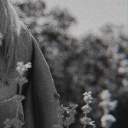 キンバリー・ペリーのインスタグラム：「Everything turning green…」