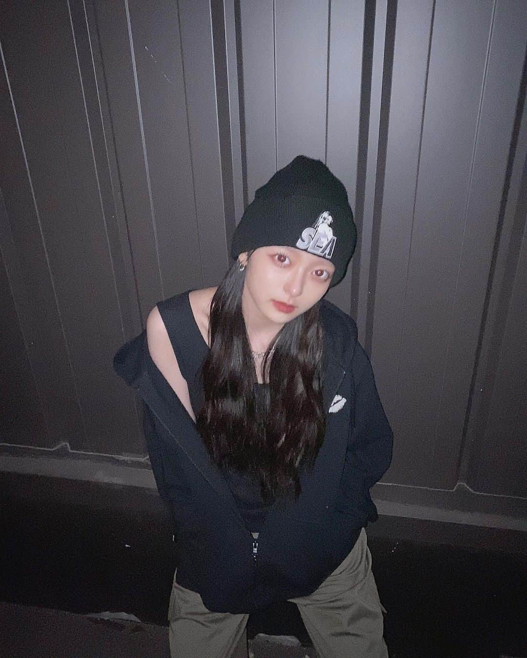 宇井優良梨のインスタグラム：「🐍 #hystricglamour #ingni #uiimode」