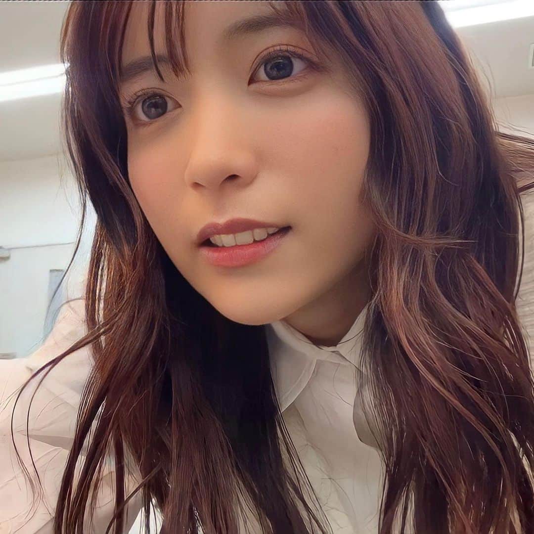 のインスタグラム：「この日のメイクすき💄」