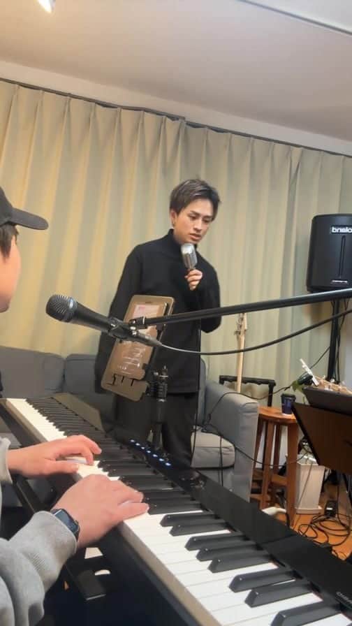 中垣悟のインスタグラム：「3/31東京 4/8福岡  ライブきてね」