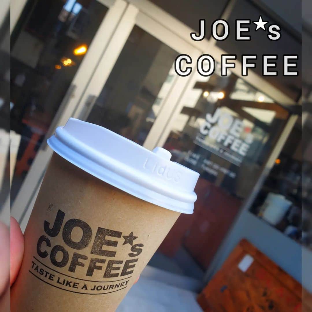 井上琴絵のインスタグラム：「☕ . 遠征先での朝活っ✨ 早い時間からやってるの最高❤  コーヒー片手に散歩しながら いろいろ考える時間大事☺ . . 『TODAY IS A GOOD DAY 』 . また行きたいカフェに認定っ😁❤ . @joes_coffee_2017 #joescoffee #かふぇすたぐらむ#カフェ活#カフェ巡り #カフェ巡り好き#☕#おしゃれなカフェ #coffee#coffeegram#coffeelove#coffeetime #cafe#cafestagram#okayamacafe#cafephotography」