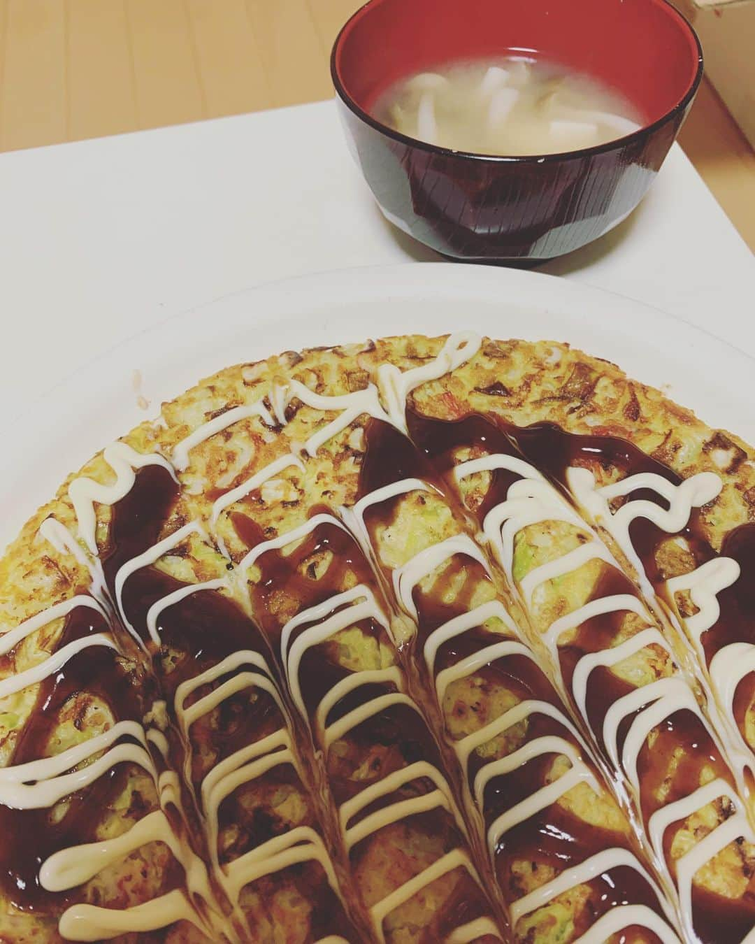 小松利昌のインスタグラム：「オートミールで作った低GIお好み焼きが  これだ！  #オートミール #低gi」