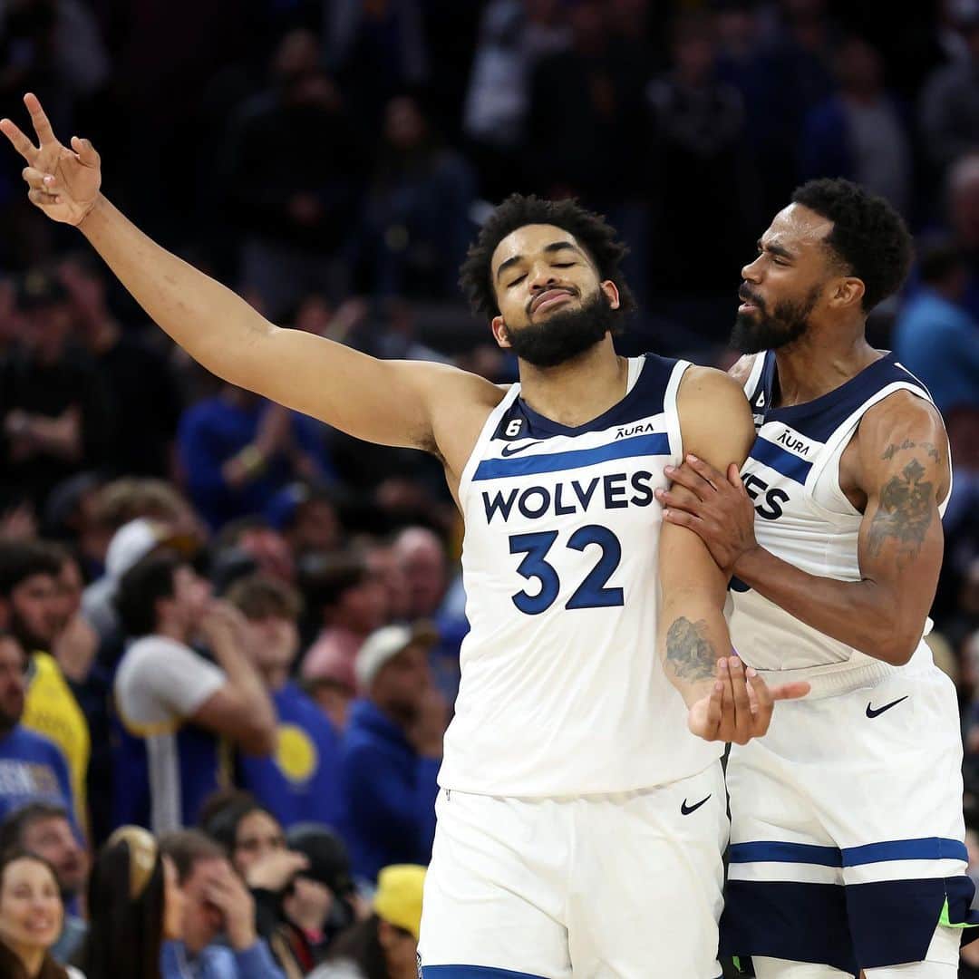カール＝アンソニー・タウンズのインスタグラム：「Great Team Win 🐺」