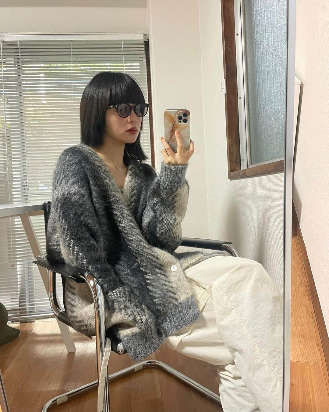 藤沢麻衣さんのインスタグラム写真 - (藤沢麻衣Instagram)「bj classic collection のeyewearは顔に馴染むアイテムが多くて重宝しております。 @ishidakazuho コラボの1枚目は特に狙ってるやつ🕶けど他にも欲しいのあるので発売イベントが楽しみい🌸  ⠀」3月27日 17時59分 - fujisawamai