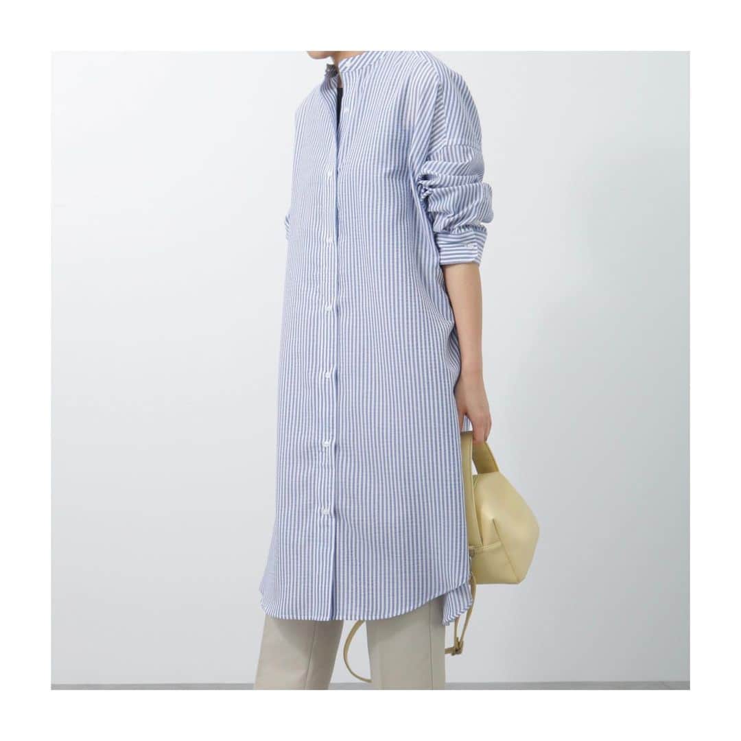 Lugnoncure（ルノンキュール）さんのインスタグラム写真 - (Lugnoncure（ルノンキュール）Instagram)「【Recommend Items】 スッキリとしたバンドカラーシャツは 一枚ではもちろん、羽織りとして着用したり ベストとレイヤードして着用したりと 様々な使い方で活躍します。 ⁡ 柔らかい肌触りと爽やかな色合いで 春から夏にかけて長くお使いいただけます。 ⁡ ⁡ ⁡ #shirt ¥5,390(tax incl.)_No.1711662 off-white/blue/navy ⁡ #one-piece ¥6,490(tax incl.)_No.1107137 off-white/blue/navy ⁡ ⁡ ⁡ ※商品画像は、撮影環境やご利用のPC・スマートフォンのモニター環境などにより実物と色味に差異がある場合がございます。 ⁡ ⁡ ⁡ #lugnoncure #ルノンキュール #オフコーデ #オフスタイル #休日コーデ #大人カジュアル #大人カジュアルコーデ #カジュアルコーデ #カジュアルファッション #シャツ #ストライプ #トレンド #春コーデ #spring #2023ss #canshopig」3月27日 19時15分 - lugnoncure
