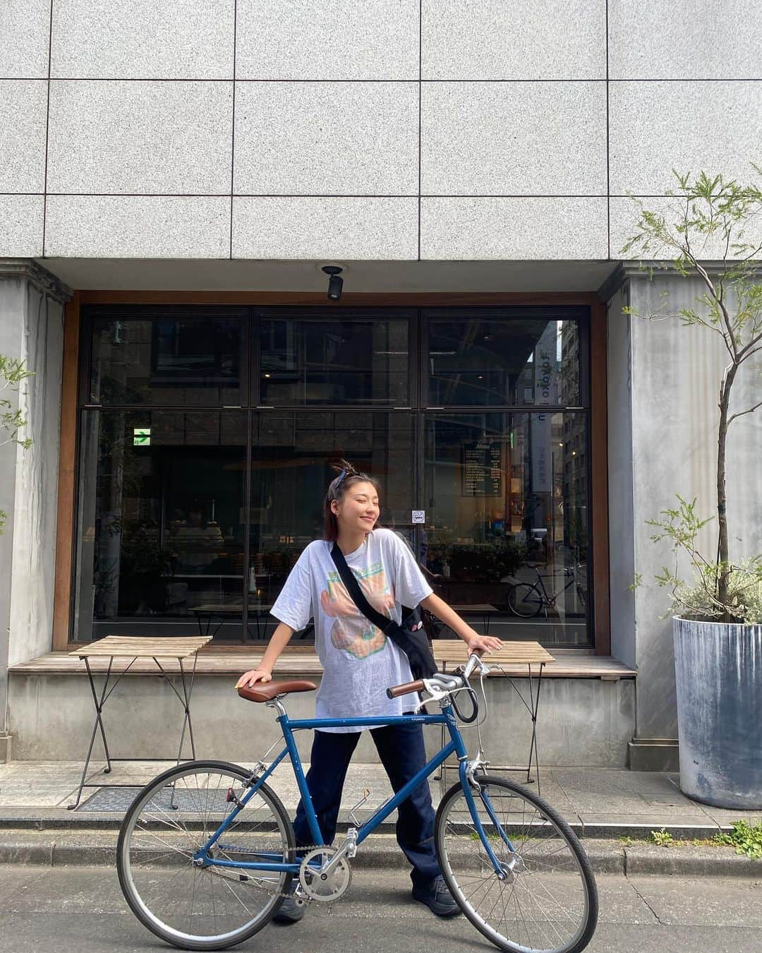 松本優さんのインスタグラム写真 - (松本優Instagram)「自転車旅🚲  @tem.203kilogram で買ったTシャツお気に入り💚💚💚  #dayoff#ootd#outfit#fashion#code#yucode👗#私服#ファッション#Tシャツ」3月27日 19時26分 - matsumoto_yu