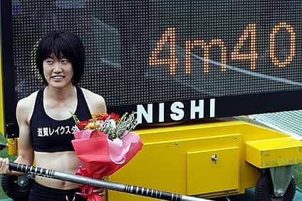 我孫子智美のインスタグラム：「2012.06.09  日本選手権  4m40 日本記録  #棒高跳 #polevault」