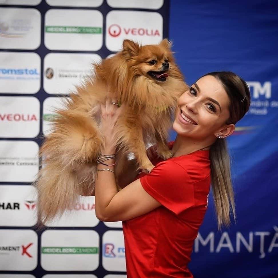 ベルナデッテ・スッチさんのインスタグラム写真 - (ベルナデッテ・スッチInstagram)「Done ❤️💙 🥇🏆SINGLE  🥇🏆MIXT DOUBLE  🥇🏆 DOUBLE  At Romanian National Championship where I defended my titles from which singles 4 years in a row , double Samara E . and Mixed Doubles with my partner Ionescu Ovidiu ,we really played some good matches. I am very happy and proud with my performance and my overall game this weekend. I managed to play at my highest level, as I used to play in my good days. Thank you for all the support from everyone! Thank you to my club @csa.steaua.bucuresti for all your support ! Thanks in special for my coach @ionutseni ! Hopefully I can enjoy my shape in the next tournaments !🏓🏓🏓🏓🏓🏓🏓🏓🏓🏓🏓  #tabletennis #romanian #nationalchampionships #bucuresti #2023 #🏓🏓🏓  #champion #2023 #firstplace #single  #mixtdouble #double  #trofee #🏆 #🥇🥇 #🥇 #proud #nevergiveup #workharder #happy #mylife #myfamily #csasteaua #❤️💙」3月27日 19時38分 - szocsbernadettecynthia