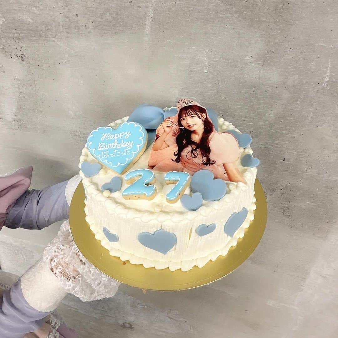 畑美紗起のインスタグラム：「ケーキ🎂🍓💞  こういうの、夢だったの🫶🏻」